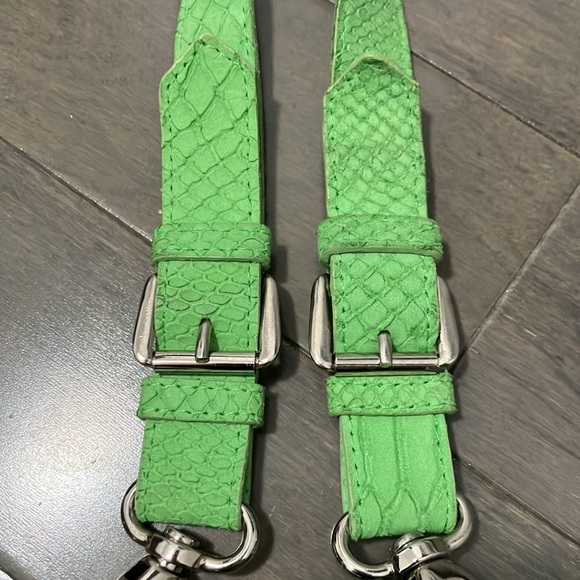 Y2K Vintage Bergē Snakeskin Pattern Leather Purse - Picture 13 of 14